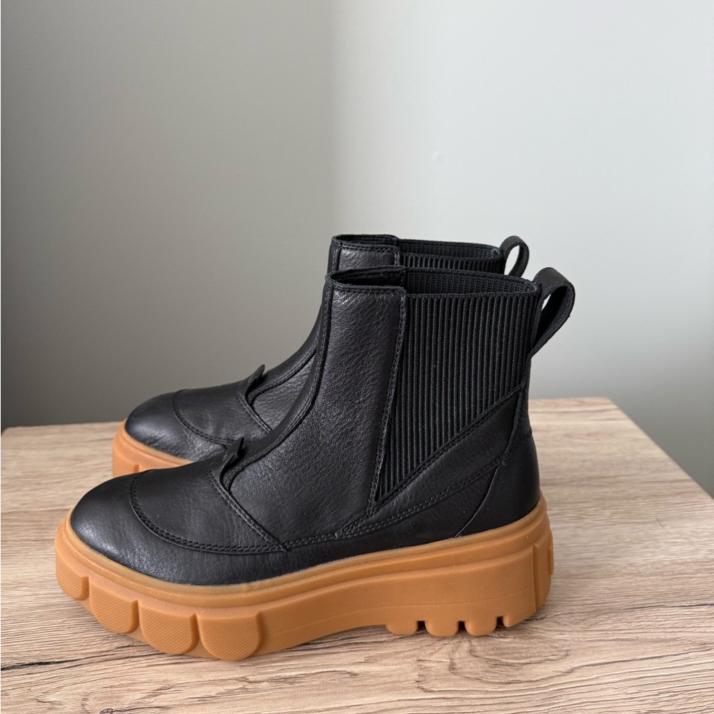 SOREL Women's Caribou X Chelsea Waterproof Boots Size 8.5 - Picture 3 of 11